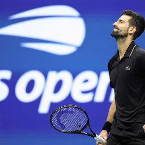 德约科维奇3-1淘汰弗里茨晋级美网半决赛，对后者战绩来到11-0